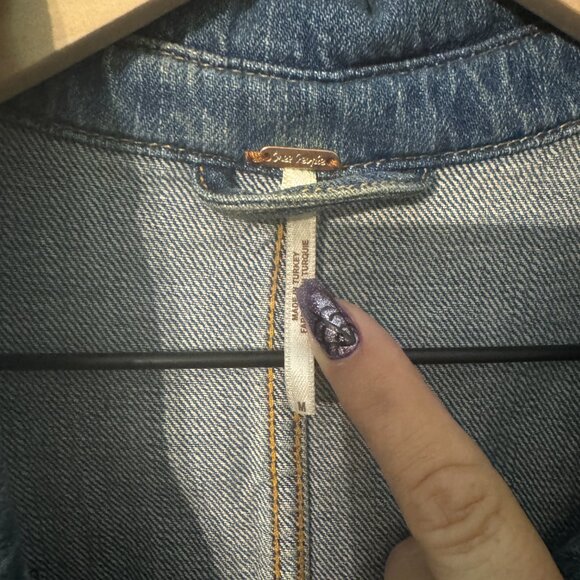 Free People Long Distressed Denim Button up Shirt Jacket Medium - Picture 2 of 4